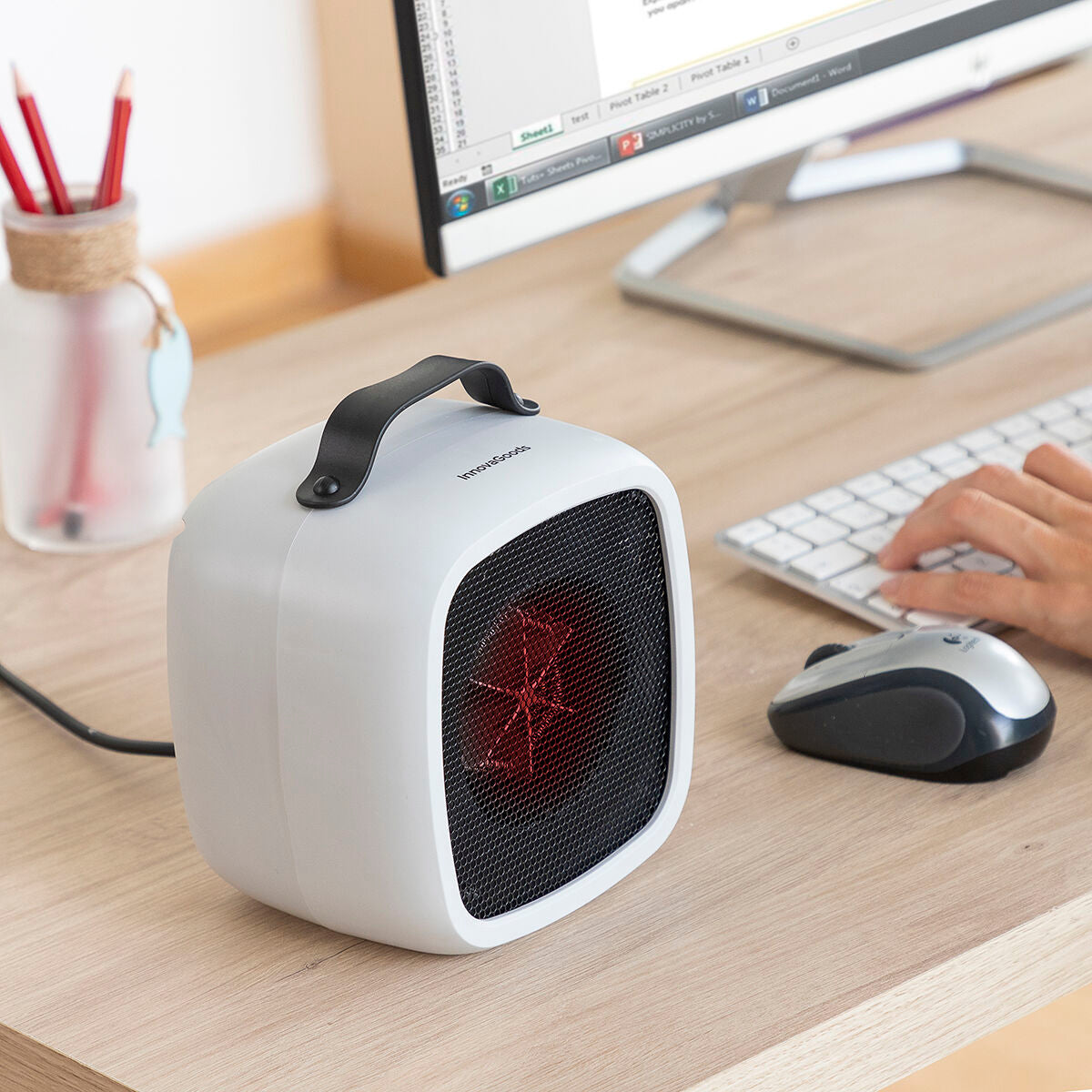Mini Încălzitor Electric Portabil Bliwarm InnovaGoods 500W cu Mâner și Protecție la Supraincălzire